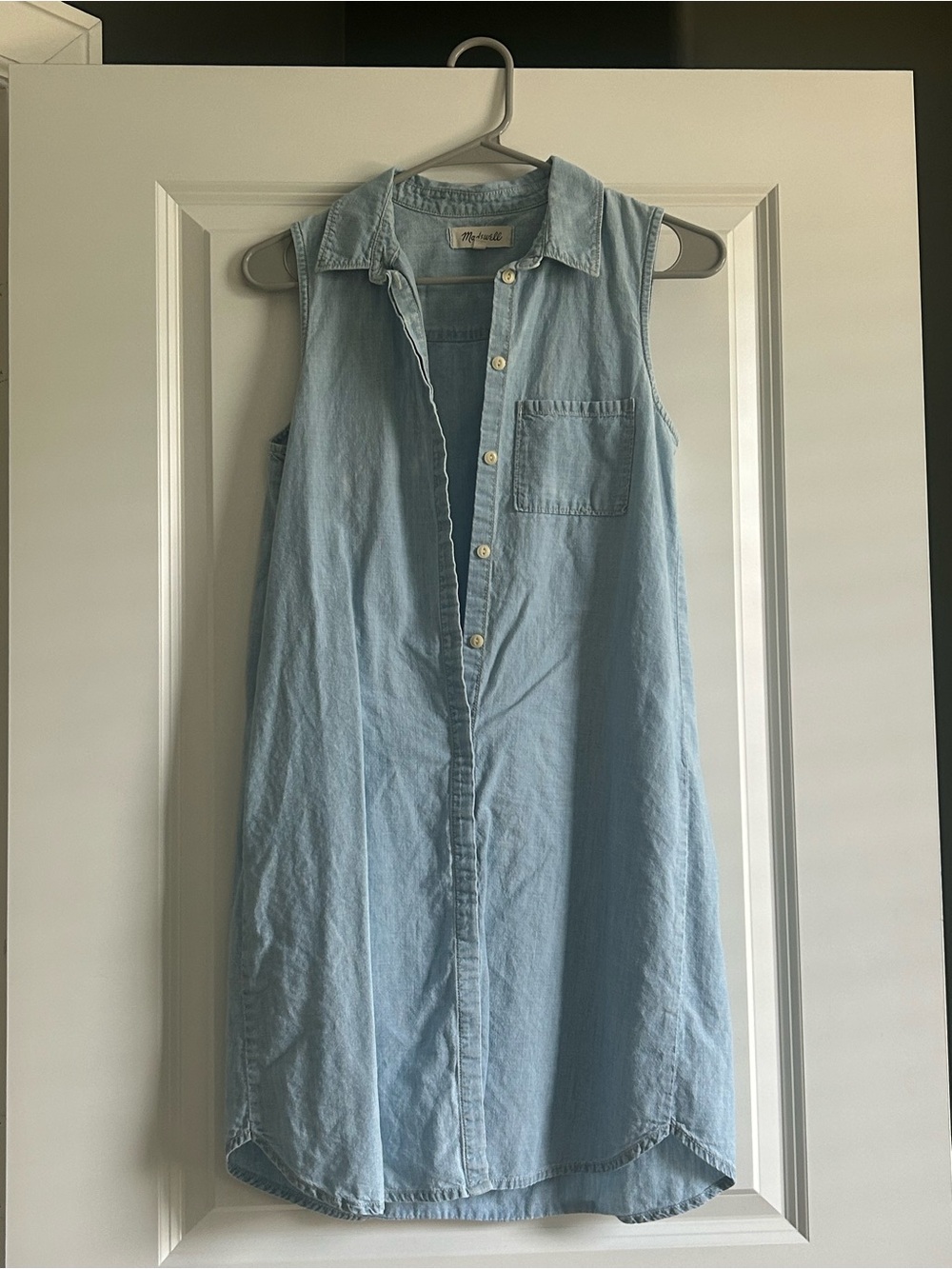 Madewell Light Blue Denim Button-Up Shirt